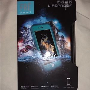 LIFEPROOF FRĒ iPhone 7 Case